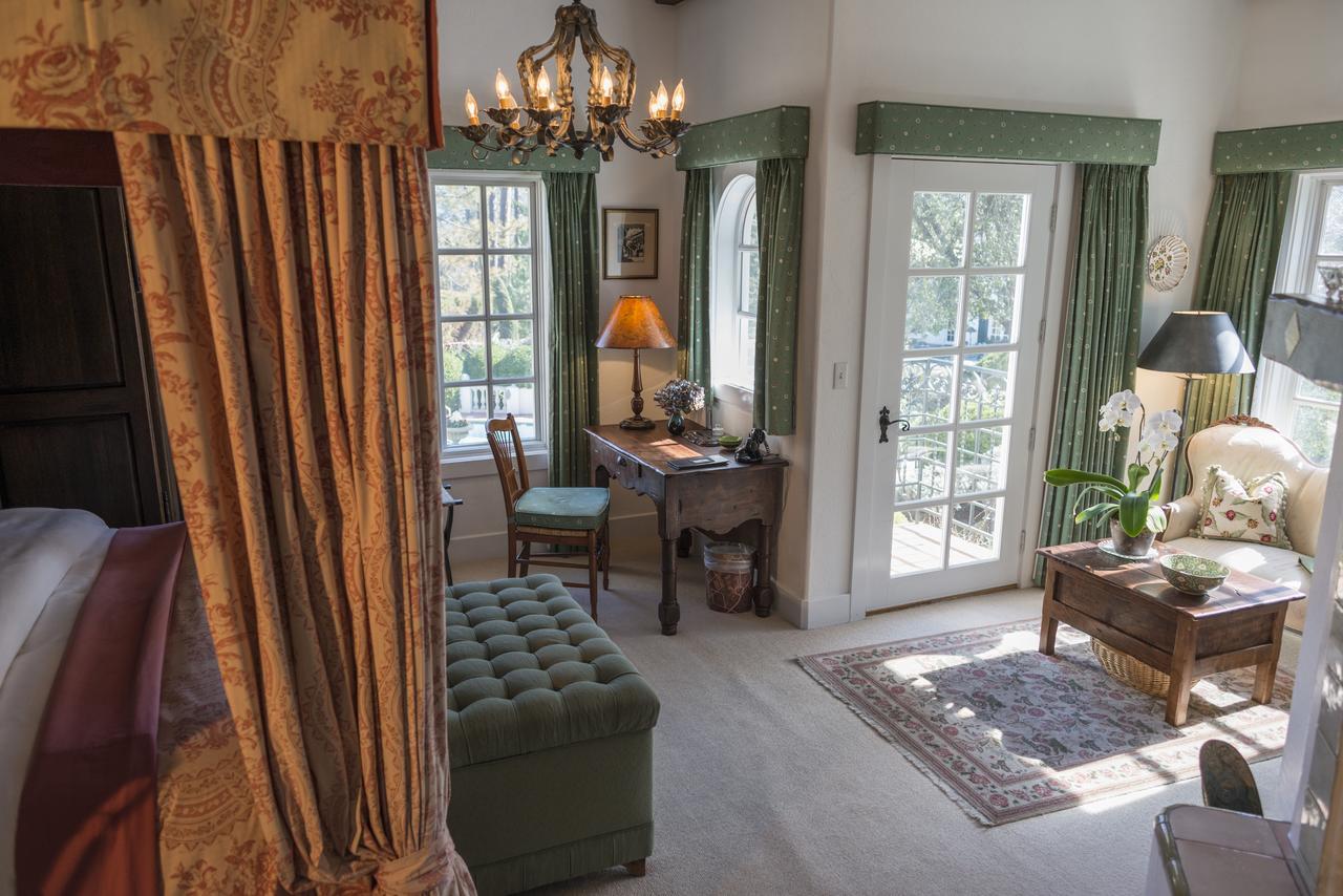 Chateau Du Sureau Oakhurst Esterno foto